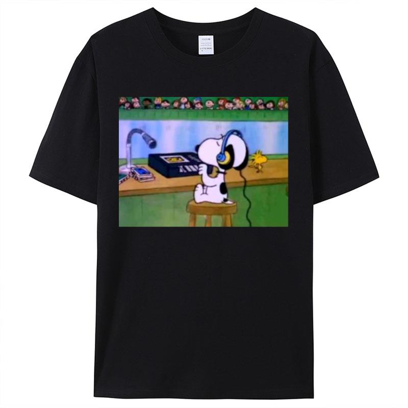 Listening To Beautiful Music So I Can Find The Right One To Share With Everybody Snoopy Shirts For Women Men